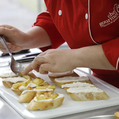 Festival de Cultura e Gastronomia de Gramado2022. Oficina Gastronomica Tapas, Escola Chef Gourmet.<!-- NICAID(15468283) -->