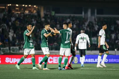 Guarani x Coritiba, futebol, Série B