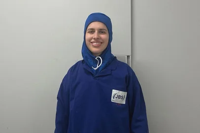 Roberta Vezzaro, de 24 anos, funcionária da JBS em Caxias do Sul. <!-- NICAID(16074027) -->