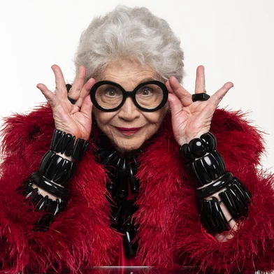 Atriz Nathalia Timberg vem a Caxias do Sul com o espetáculo "Através da Íris"<!-- NICAID(14445949) -->