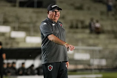 Ex-técnico do Botafogo-PB, Marcelo Fernandes é o ficha 1 para assumir o Caxias na próxima temporada.<!-- NICAID(16384094) -->