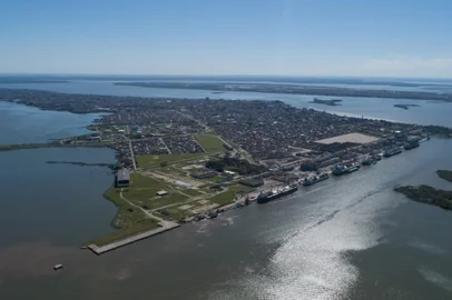 terminal cmpc<!-- NICAID(16208367) -->