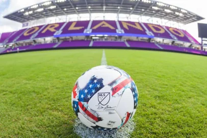 Major League Soccer<!-- NICAID(15192629) -->