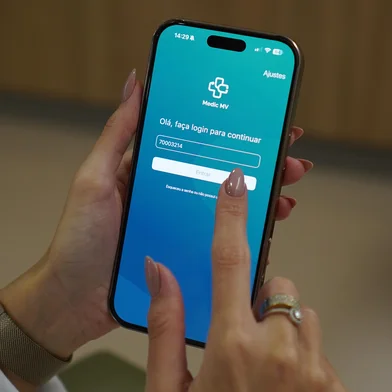 Medic MV, prontuário no tablet ou celular<!-- NICAID(16180958) -->
