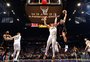 Suns forçam a prorrogação no estouro do cronômetro e vencem Utah Jazz com 47 pontos de Booker
