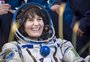 Astronauta italiana mostra rotina direto do espaço nas redes sociais