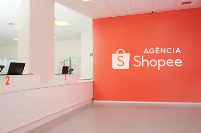 Shopee<!-- NICAID(16375849) -->