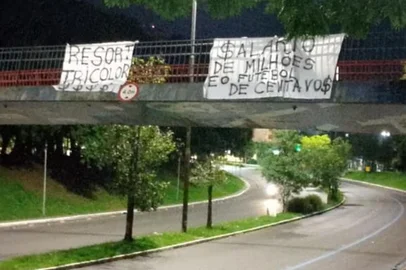 protesto na goethe<!-- NICAID(16269956) -->