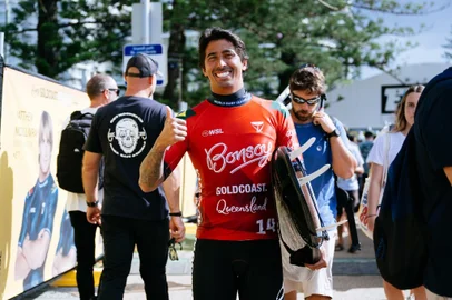 Miguel Pupo, surfe