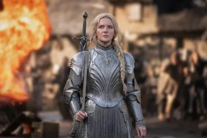 Morfydd Clark in O Senhor dos Anéis: Os Anéis de Poder (2022)<!-- NICAID(15148698) -->