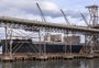 Do caminhão ao navio: como funciona a operação de grãos no Porto de Rio Grande