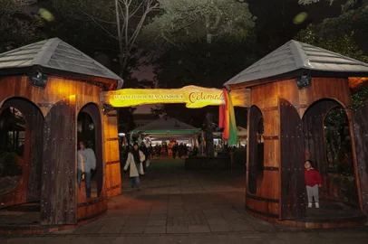 Festa Colonial de Canela 2022 - Decoracao e Publico. Foto Cleiton Thiele/SerraPress<!-- NICAID(15163080) -->