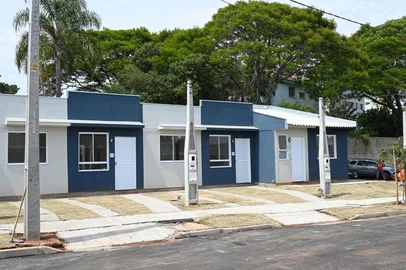 Carol Negreiro / Sinduscon-RS Entrega de 31 casas<!-- NICAID(16182741) -->