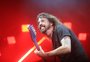 Dave Grohl, do Foo Fighters, anuncia nascimento de filha em relação fora do casamento