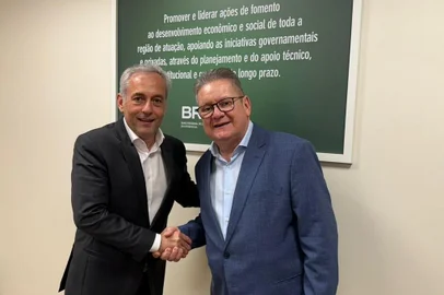Ex-governador Ranolfo Vieira Júnior é eleito para presidir o Banco Regional de Desenvolvimento do Extremo Sul (BRDE) - Foto: Juliana Roll/BRDE/Divulgação<!-- NICAID(15793193) -->