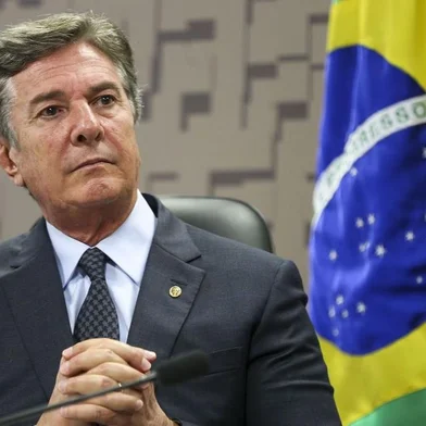 A Procuradoria-Geral da República (PGR) defendeu nesta quarta-feira, 10, a condenação do ex-presidente Fernando Collor a 22 anos e oito meses de prisão.<!-- NICAID(15425585) -->
