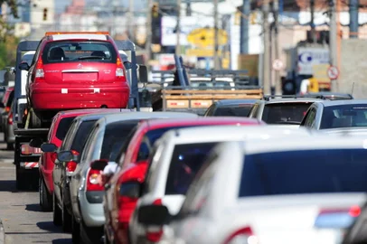 PORTO ALGRE,  RS-, BRASIL, 22/05/2012, 12:00HS -  Governo reduz o IPI para a compra de carros populares . (FOTO: FERNANDO GOMES / ZERO HORA)<!-- NICAID(8252182) -->
