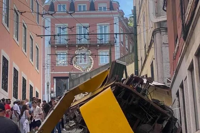 LISBOA, PORTUGAL, 03-09-2025: Descarrilhamento do elevador da glória, em Lisboa, deixa 3 portos e mais de 20 feridos em Portugal. Foto: Vigilantes da Estrada/Divulgação<!-- NICAID(16116290) -->