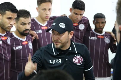 Ferroviária, adversária do Esportivo nas oitavas de final da Série D.NA foto: Elano.<!-- NICAID(14895317) -->