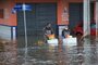 PORTO ALEGRE, RS, BRASIL - 16/05/2024 - Diques do Sarandi vazando agua. FOTO: RONALDO BERNARDI, AGÊNCIA RBS<!-- NICAID(15765536) -->