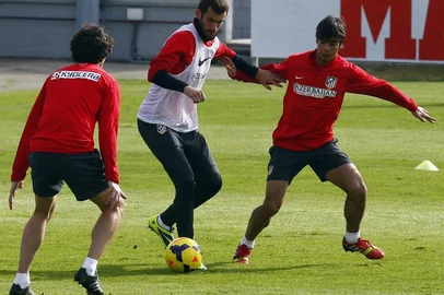 Futebol, Atlético de Madrid, Léo Baptistão