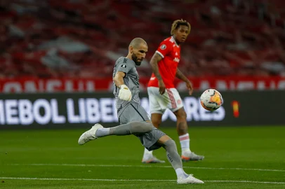 Porto Alegre, BRASIL - 23/09/2020 - Copa CONMEBOL Libertadores 2020 - Internacional (BRA) Vs Gremio ( BRA) - Beira Rio - Photo by: Staff Images / CONMEBOLLocal: CanoasIndexador: Jeferson GuarezeFotógrafo: Fotografo<!-- NICAID(14599908) -->