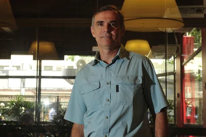 PORTO ALEGRE, RS, BRASIL - 09.01.2012Petiskeira - Ângelo José Meneghetti, sócio-diretorIndexador: Diego Vara                      <!-- NICAID(8981654) -->