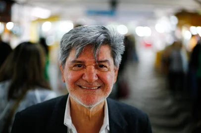 Porto Alegre, RS, Brasil, 31/10/2023 - Tabajara Ruas, patrono da feira do livro. - Foto: Jonathan Heckler/Agência RBS<!-- NICAID(15584889) -->