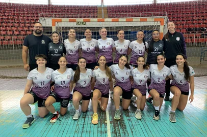 A cidade de Caxias do Sul será palco da segunda fase do Campeonato Estadual de Handebol Feminino, categoria Juvenil (17 e 18 anos) e será representada pela Apahand/UCS.<!-- NICAID(16087413) -->