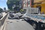 Acidente entre três veículos bloqueia avenida Protásio Alves<!-- NICAID(15300600) -->