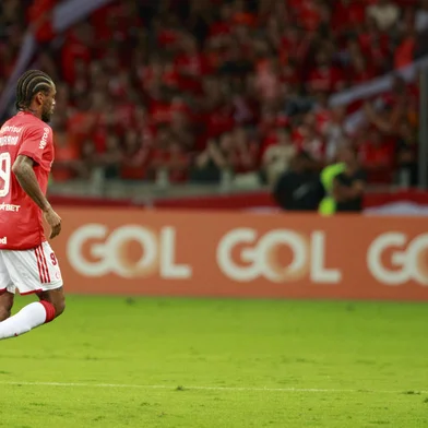 Porto Alegre, RS, Brasil, 01/05/2023 - Luiz Adriano atuando pelo Internacional - Foto: Jefferson Botega/Agência RBS<!-- NICAID(15417151) -->