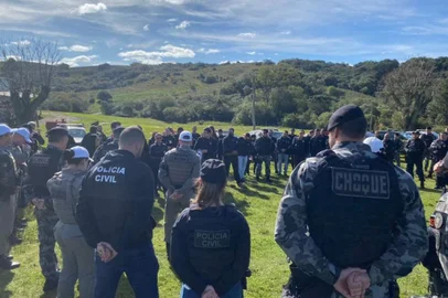 Quatro pessoas são presas e um adolescente é apreendido durante operação da Polícia Civil em Soledade<!-- NICAID(15483413) -->