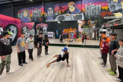 O projeto Cultura Hip Hop, da associação Fluênica Hip Hop, irá se apresentar no encerramento do Ocupa Quindim, iniciativa do Instituto de Leitura Quindim, de Caixas do Sul.<!-- NICAID(15389300) -->