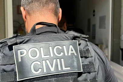 Operação Cortex PC<!-- NICAID(16204121) -->