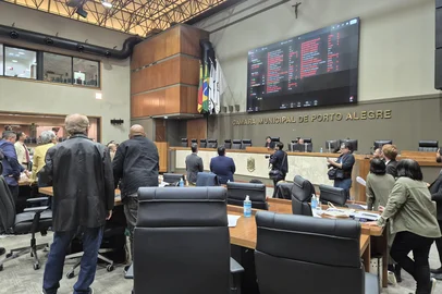 Isadora Garcia / Grupo RBS Câmara de Vereadores conclui votações do Plano Diretor<!-- NICAID(16362394) -->