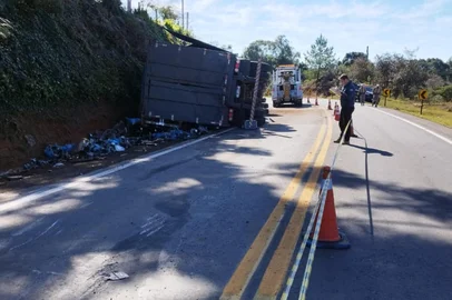 Vítimas de acidente em Ipê serão sepultadas nesta segunda-feira<!-- NICAID(16074681) -->