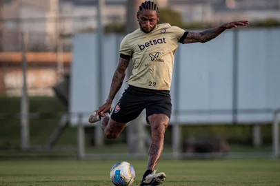 Luiz Adriano, atacante do Vitória<!-- NICAID(15789161) -->