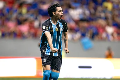 Deividson Isidio / Grêmio,Divulgação Matheus Nascimento , Grêmio<!-- NICAID(16328578) -->