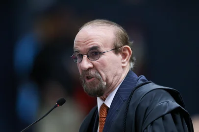 Advogado de Mauro Cid afirma que houve tnetativa de golpe<!-- NICAID(16122569) -->