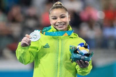 Flávia Saraiva, ginásica artística, Jogos Pan-Americanos