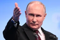 Russian President and presidential candidate Vladimir Putin meets with the media at his campaign headquarters in Moscow on March 18, 2024. (Photo by NATALIA KOLESNIKOVA / POOL / AFP)Editoria: POLLocal: MoscowIndexador: NATALIA KOLESNIKOVASecao: electionFonte: POOLFotógrafo: STF<!-- NICAID(15708328) -->