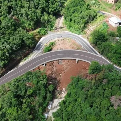 BR-470 ganhará dois viadutos entre Bento Gonçalves e Veranópolis.<!-- NICAID(16052897) -->