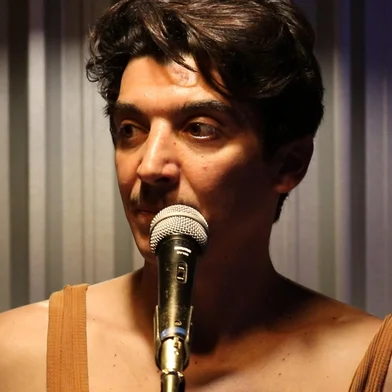 LEIA ANTES DE ACEITAR, espetáculo do GRUPOJOGO<!-- NICAID(16182882) -->