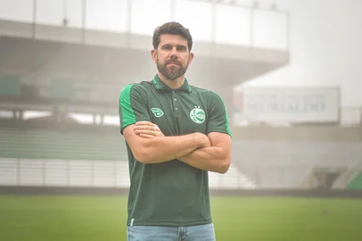 Leonardo Bidese / Juventude, Divulgação image