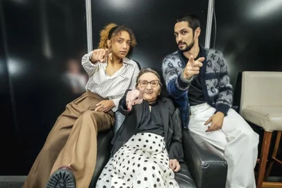 Alice Carvalho O Agente Secreto<!-- NICAID(16209205) -->