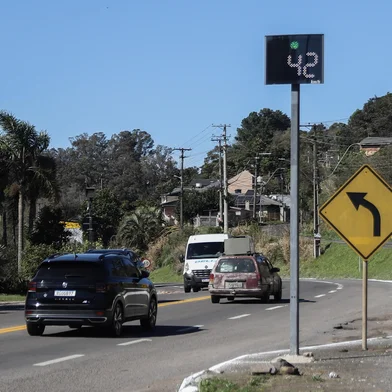 CAXIAS DO SUL, RS, BRASIL. 20-08-2025. Radares de velocidade voltam a funcionar nas BR's.<!-- NICAID(16105610) -->