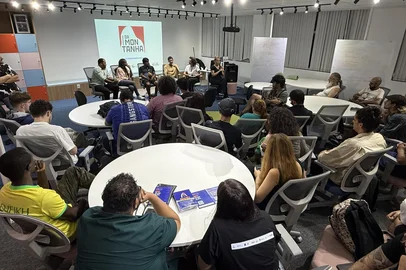 Nesta sexta e sábado, o Ecossistema da Montanha realiza uma Oficina de Distribuição, com Argel Medeiros e Paula Gomes, cofundadores da Olhar Filmes, de Curitiba. As atividades são abertas e gratuitas. Atenção aos horários: sexta, às 19h30min e, sábado, às 9h, na Sala de Inovação do Centro Universitário da Serra Gaúcha - FSG.<!-- NICAID(16037756) -->