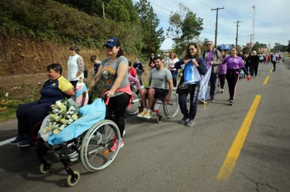 Peregrinos na 1ª Romaria das Pessoas com Deficiência (PcD) ao Santuário de Caravaggio<!-- NICAID(15430459) -->