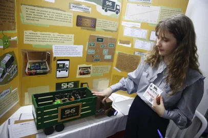 A 37ª Mostra Internacional de Ciência e Tecnologia (Mostratec) começa nesta terça-feira (25), em Novo Hamburgo. A feira terá representantes de oito países e de 21 Estados, além do Distrito Federal, neste ano. O evento é organizado pela Fundação Escola Técnica Liberato Salzano Vieira da Cunha e é considerado o maior do gênero na América Latina.<!-- NICAID(15245356) -->