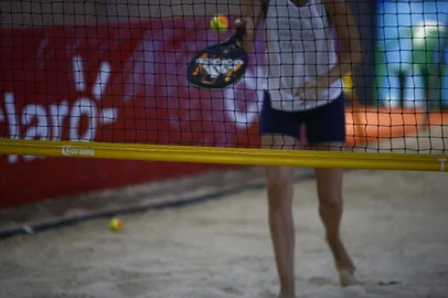 PORTO ALEGRE, RS, BRASIL - 23.11.2021 - Fotos do local onde será disputado o Mundial de Beach Tennis em Porto Alegre. Na foto, It’s - Dona Margarida, 888. (Foto: Félix Zucco/Agencia RBS)<!-- NICAID(14948815) -->